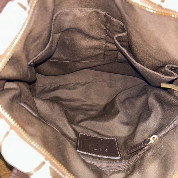 COACH H1380-F25771 Signature Strips Tote - Picture 8 of 10